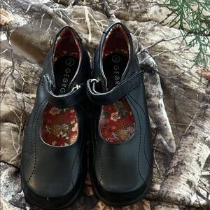 Mary Jane style shoes